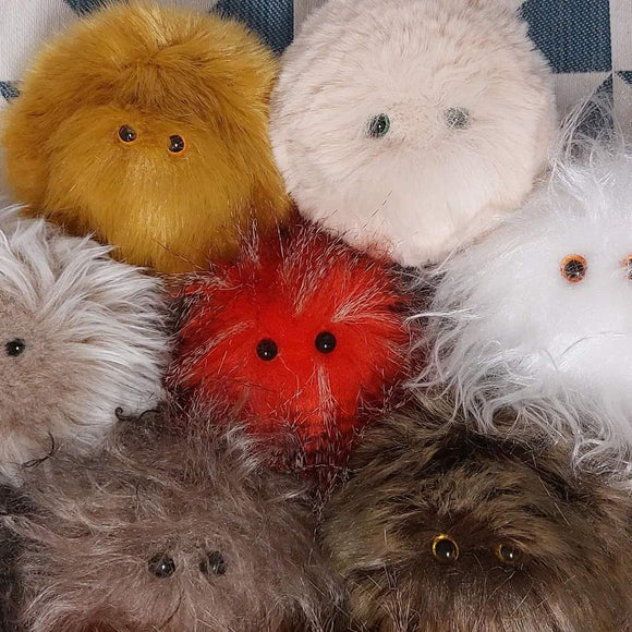 Floof Kit - Make Your Own Floofs x 2 Surprise Plushes - Random Selection